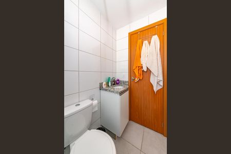 Apartamento para alugar com 45m², 2 quartos e 1 vaga Apartamento para alugar com 45m², 2 quartos e 1 vagaBanheiro Social