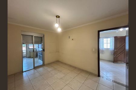 Casa para alugar com 212m², 2 quartos e 4 vagasQuarto 2