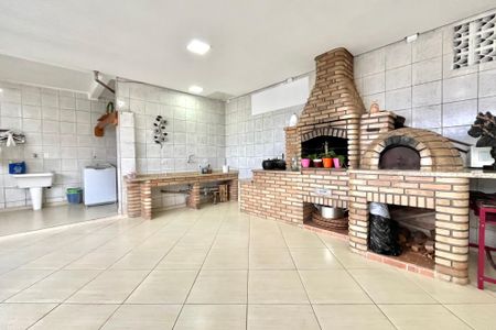 Casa para alugar com 530m², 4 quartos e 4 vagas Casa para alugar com 530m², 4 quartos e 4 vagasÁrea comum