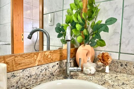 Casa para alugar com 530m², 4 quartos e 4 vagas Casa para alugar com 530m², 4 quartos e 4 vagasBanheiro 2