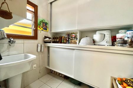 Casa para alugar com 530m², 4 quartos e 4 vagas Casa para alugar com 530m², 4 quartos e 4 vagasÁrea de Serviço