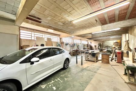 Casa para alugar com 530m², 4 quartos e 4 vagas Casa para alugar com 530m², 4 quartos e 4 vagasGaragem