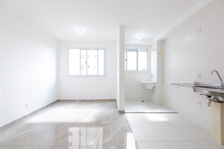 Apartamento para alugar com 42m², 2 quartos e sem vaga Apartamento para alugar com 42m², 2 quartos e sem vagaSala