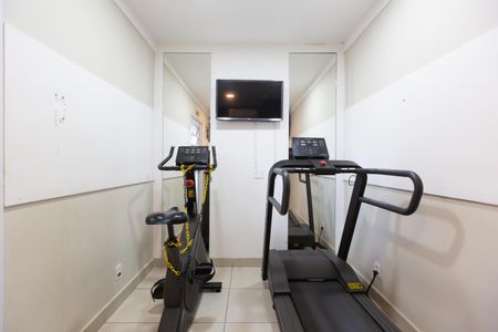 Apartamento para alugar com 42m², 2 quartos e sem vaga Apartamento para alugar com 42m², 2 quartos e sem vagaÁrea comum - Academia