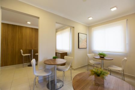 Apartamento para alugar com 42m², 2 quartos e sem vaga Apartamento para alugar com 42m², 2 quartos e sem vagaÁrea comum - Salão de Festas