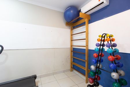 Apartamento para alugar com 42m², 2 quartos e sem vaga Apartamento para alugar com 42m², 2 quartos e sem vagaÁrea comum - Academia