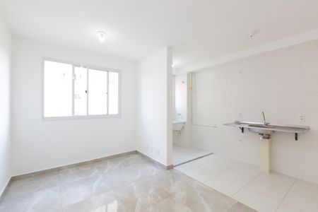 Apartamento para alugar com 42m², 2 quartos e sem vaga Apartamento para alugar com 42m², 2 quartos e sem vagaSala