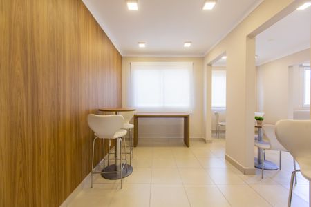 Apartamento para alugar com 42m², 2 quartos e sem vaga Apartamento para alugar com 42m², 2 quartos e sem vagaÁrea comum - Salão de Festas