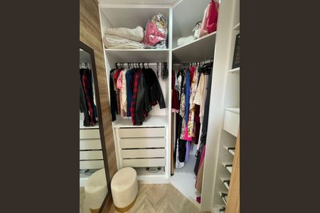 Apartamento para alugar com 56m², 2 quartos e 1 vagaCloset