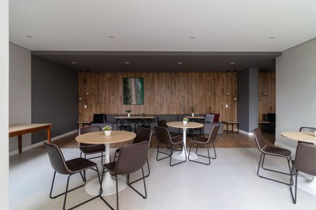 Apartamento à venda com 42m², 2 quartos e 1 vagaÁrea comum - Salão de festas