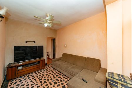 Casa à venda com 300m², 3 quartos e 4 vagasSala 2