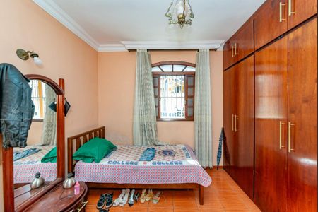 Casa à venda com 300m², 3 quartos e 4 vagasQuarto 1