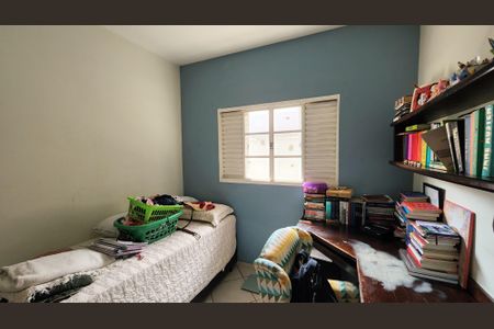 Casa à venda com 200m², 3 quartos e 2 vagasQuarto 1