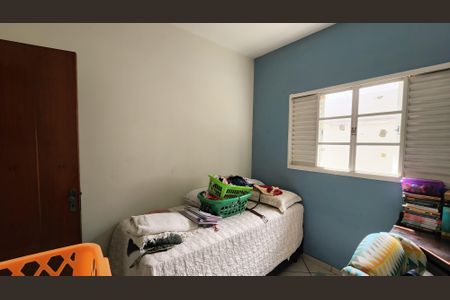Casa à venda com 200m², 3 quartos e 2 vagasQuarto 1