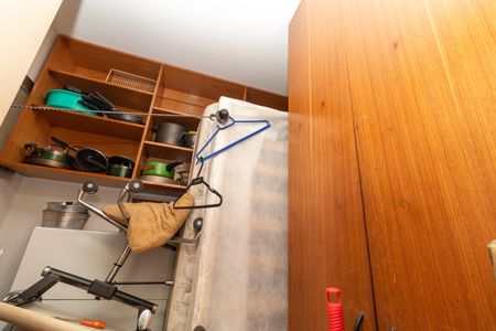 Apartamento à venda com 100m², 2 quartos e 1 vaga Apartamento à venda com 100m², 2 quartos e 1 vagaQuarto de Serviço