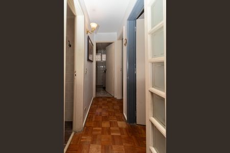 Apartamento à venda com 100m², 2 quartos e 1 vaga Apartamento à venda com 100m², 2 quartos e 1 vagaCorredor