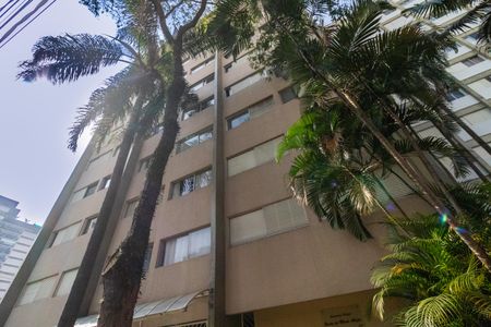 Apartamento à venda com 100m², 2 quartos e 1 vaga Apartamento à venda com 100m², 2 quartos e 1 vagaFachada