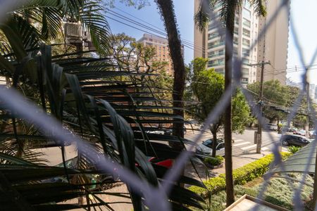 Apartamento à venda com 100m², 2 quartos e 1 vaga Apartamento à venda com 100m², 2 quartos e 1 vagaVista da Janela do Quarto 2