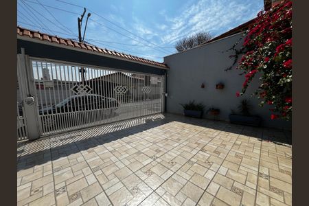 Casa de condomínio à venda com 150m², 4 quartos e 3 vagasGaragem