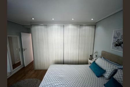 Casa de condomínio à venda com 150m², 4 quartos e 3 vagasSuíte 2