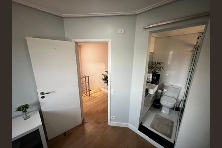 Casa de condomínio à venda com 150m², 4 quartos e 3 vagasSuíte 1