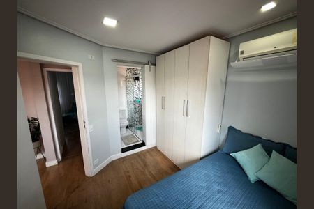 Casa de condomínio à venda com 150m², 4 quartos e 3 vagasSuíte 1