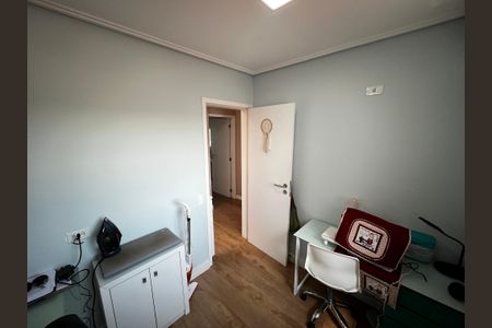 Casa de condomínio à venda com 150m², 4 quartos e 3 vagasQuarto 2