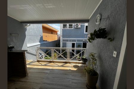 Casa de condomínio à venda com 150m², 4 quartos e 3 vagasÁrea comum - Churrasqueira