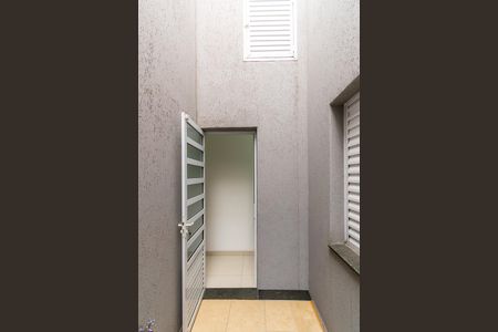 Casa à venda com 139m², 3 quartos e 2 vagas Casa à venda com 139m², 3 quartos e 2 vagasJardim de Inverno