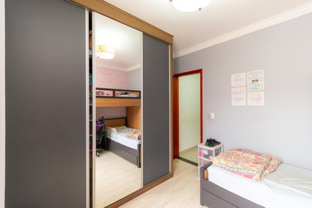 Casa à venda com 139m², 3 quartos e 2 vagas Casa à venda com 139m², 3 quartos e 2 vagasQuarto 1