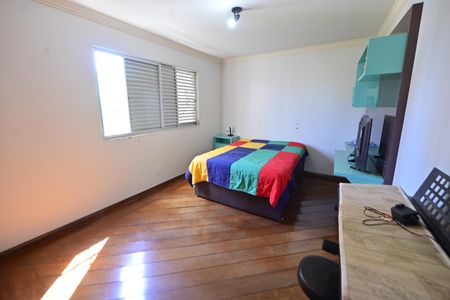 Apartamento para alugar com 127m², 4 quartos e 2 vagasQuarto 3