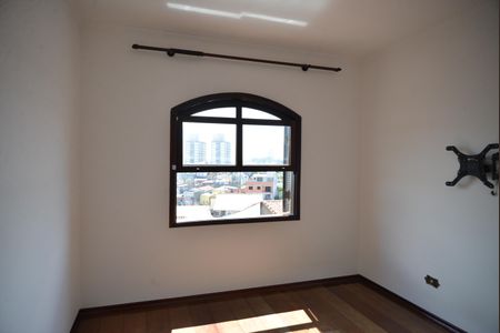 Casa à venda com 198m², 3 quartos e 3 vagasQuarto 2