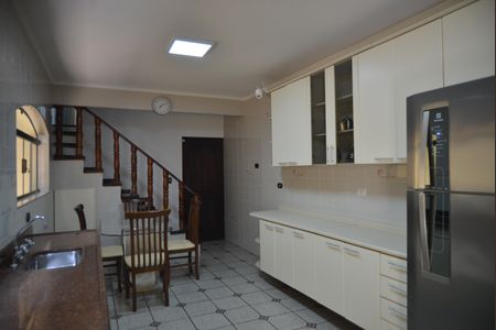 Casa à venda com 198m², 3 quartos e 3 vagasCozinha