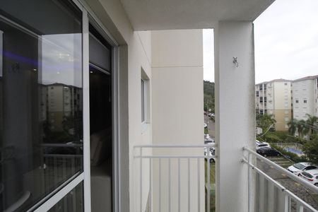 Sacada de apartamento à venda com 3 quartos, 67m² em Morro Santana, Porto Alegre