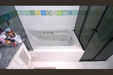 Apartamento para alugar com 180m², 4 quartos e 4 vagasBanheiro 2