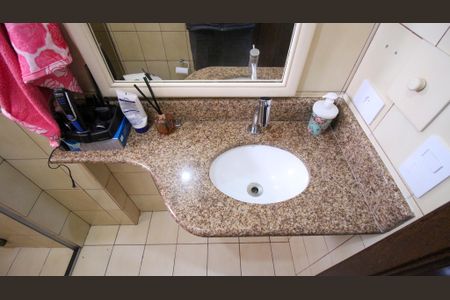 Apartamento para alugar com 180m², 4 quartos e 4 vagasBanheiro do Quarto 4