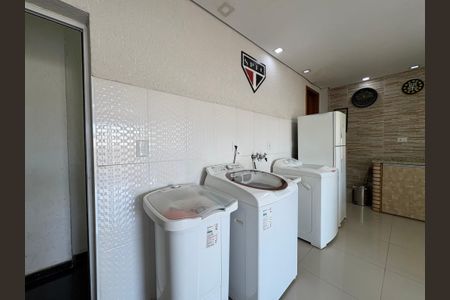 Apartamento à venda com 104m², 2 quartos e 1 vagaÁrea de Serviço