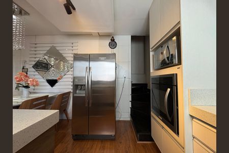 Apartamento à venda com 104m², 2 quartos e 1 vagaCozinha