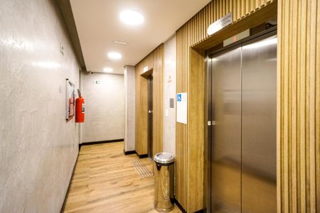 Studio à venda com 23m², 1 quarto e sem vaga Studio à venda com 23m², 1 quarto e sem vagaHall dos elevadores