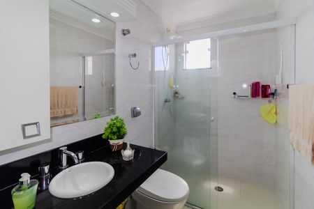 Apartamento à venda com 68m², 2 quartos e 1 vagaBanheiro