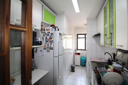 Apartamento à venda com 63m², 2 quartos e 1 vagaCozinha