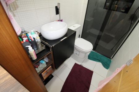 Apartamento à venda com 63m², 2 quartos e 1 vagaBanheiro Social