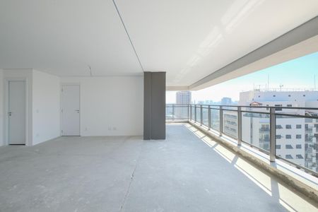 Apartamento à venda com 154m², 3 quartos e 2 vagasVaranda