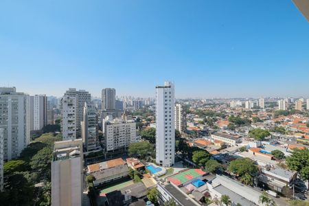 Apartamento à venda com 154m², 3 quartos e 2 vagasEntorno / Rua