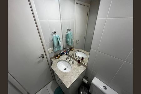 Apartamento à venda com 122m², 4 quartos e 2 vagasBanheiro