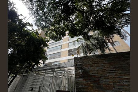 Apartamento à venda com 122m², 4 quartos e 2 vagasFachada