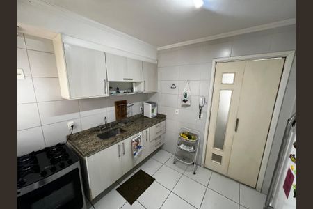Apartamento à venda com 122m², 4 quartos e 2 vagasCozinha