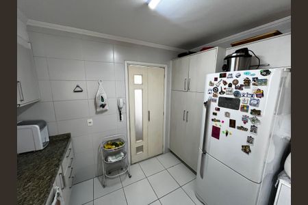 Apartamento à venda com 122m², 4 quartos e 2 vagasCozinha