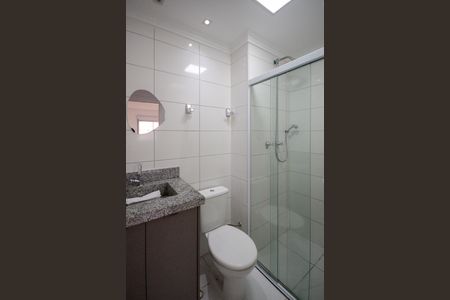 Apartamento à venda com 42m², 2 quartos e 1 vaga Apartamento à venda com 42m², 2 quartos e 1 vagaBanheiro