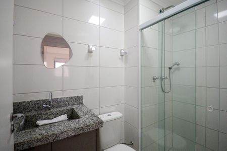 Apartamento à venda com 42m², 2 quartos e 1 vaga Apartamento à venda com 42m², 2 quartos e 1 vagaBanheiro